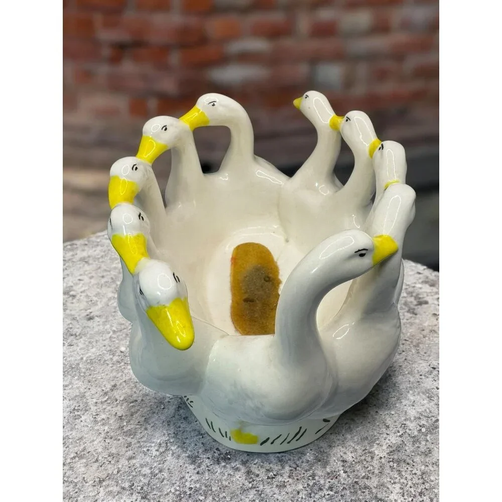 Holland Mold Ceramic Geese-Themed Bowl/Vase With Yellow Accents - Picture 2 of 11
